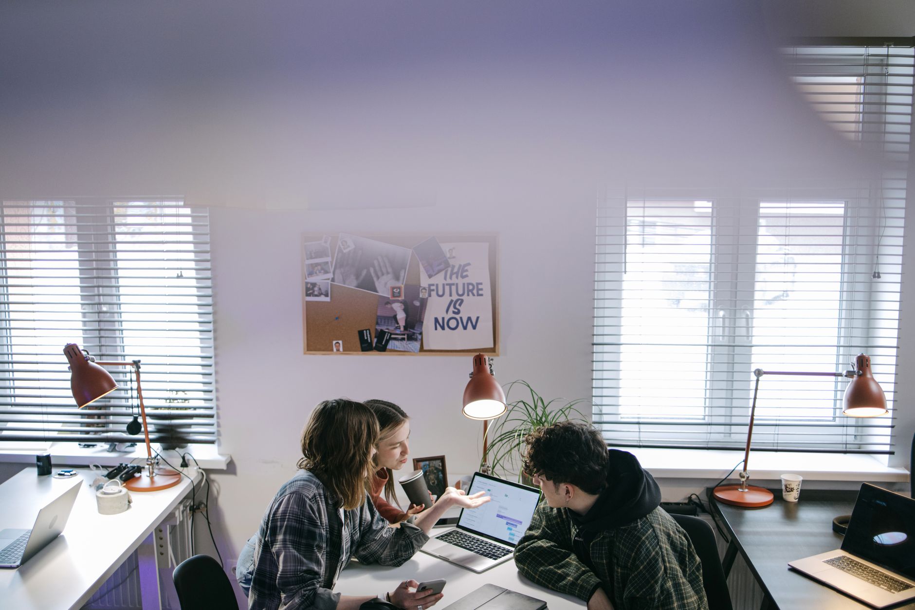 Kickstarter Consultant vs Agency: Which Do You Actually Need?