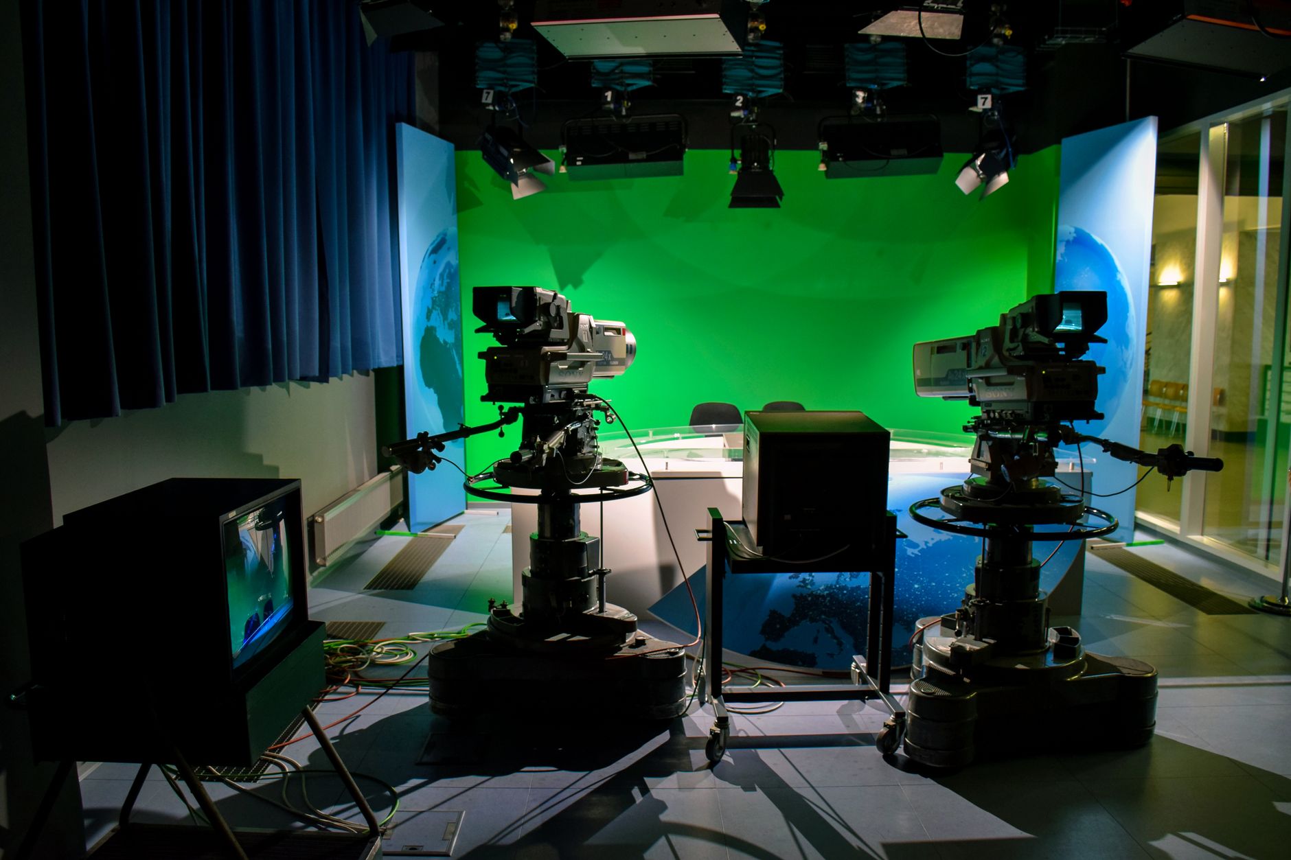 How to make a Kickstarter video that converts (2026 guide)
